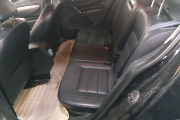 Used Volkswagen Lavida 2013 1.6L Manual Comfort Edition Left Rear Seat