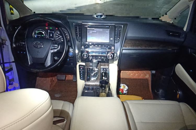 Used Toyota Alphard 2019 Dual-Engine 2.5L Prestige Edition Center Console
