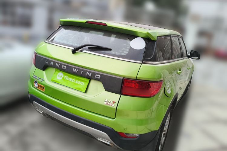 Used Land X7 2015 2.0T Panoramic Prestige Edition
