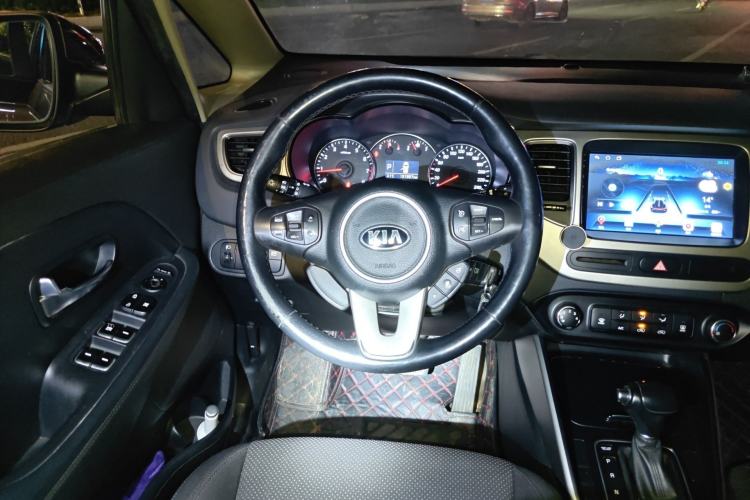 Used Kia Carens 2013 2.0L 7-Seater Automatic Standard Version China IV Standard Steering Wheel