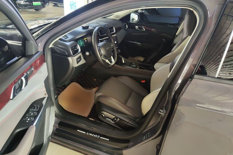 Used Lynk & Co 02 2019 High-Energy Edition 2.0T Automatic Two-Wheel Drive Shine Pro Edition China VI Standard
