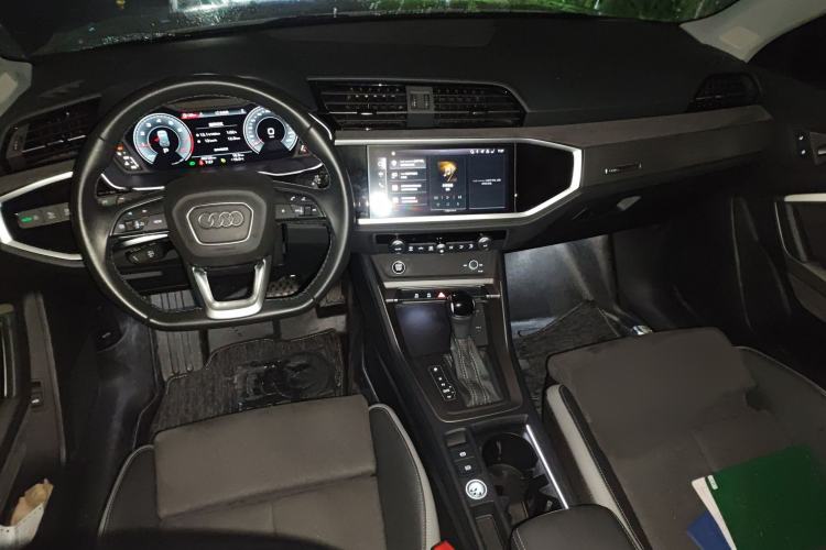 Used Audi Q3 2022 35 TFSI Fashion Dynamic Model