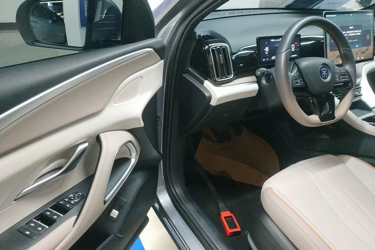 Used BYD Song Pro New Energy 2024 HONOR Edition DM-i 110KM Excellence Model
