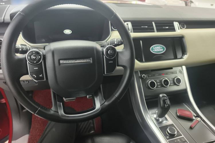 Used Land Rover Range Sport 2014 3.0 SC V6 HSE DYNAMIC Interior 3