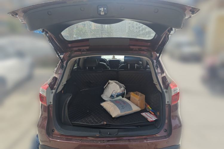 Used Venucia T70 2016 2.0L CVT Smart Choice Edition