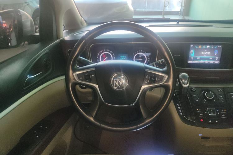 Used Buick GL8 2018 28T Luxury Model China VI Standard