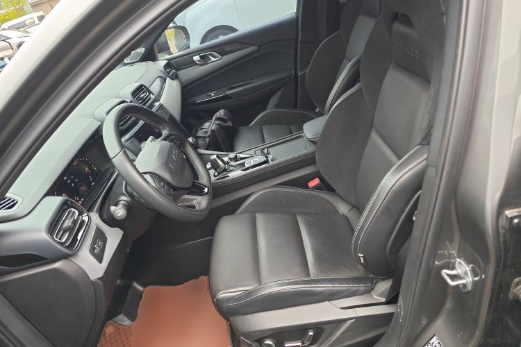 Used Lynk & Co 03 2022 2.0TD DCT JingPro Left Front Seat