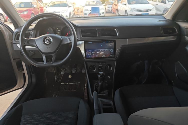 Used Volkswagen Lavida 2017 1.6L Manual Fashion Edition
