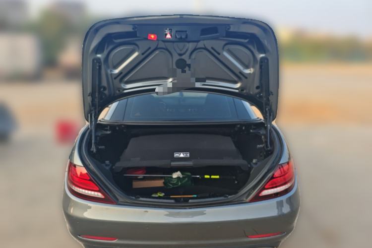 Used Mercedes-Benz SLC 2018 SLC 260 Dynamic Edition Trunk