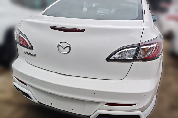 Used Mazda 3 2015 Sedan 1.6L Automatic Elite Model
