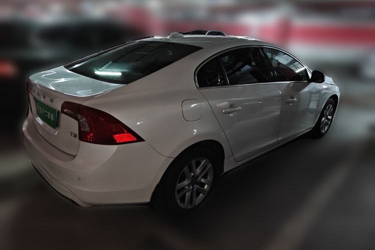 Used Volvo S60 2017 S60L T3 Smart Upgrade Edition
