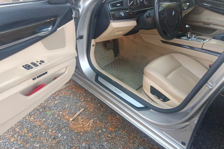Used BMW 7 Series 2009 740Li Leading Model Driver Seat