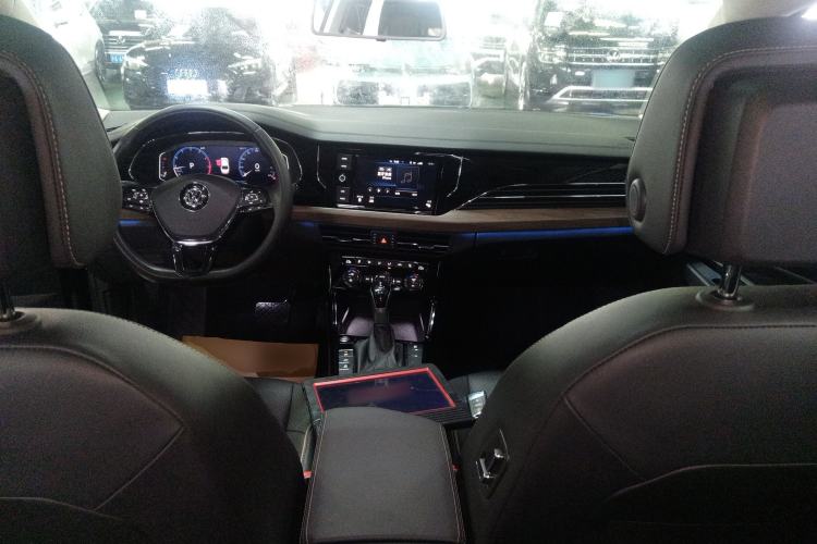 Used Volkswagen Passat 2019 330TSI Luxury Edition China V Standard
