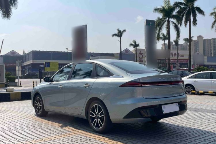 Used Roewe D6 2025 520km Luxury Edition Exterior 7