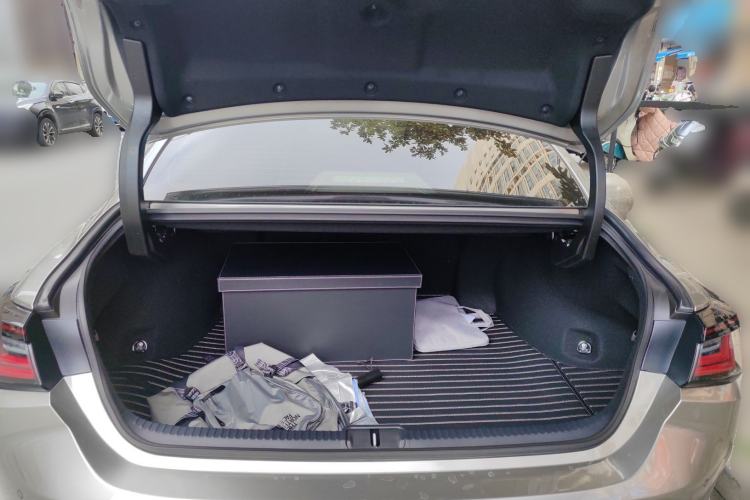 Used Lexus ES 2025 200 Premium Edition
