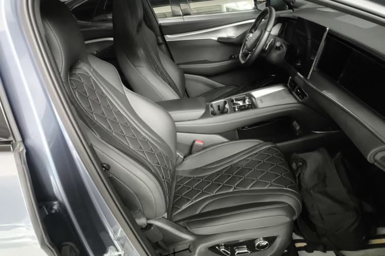 Used BYD Sealion 07 EV 2024 610 Zhihang Edition Right Front Seat