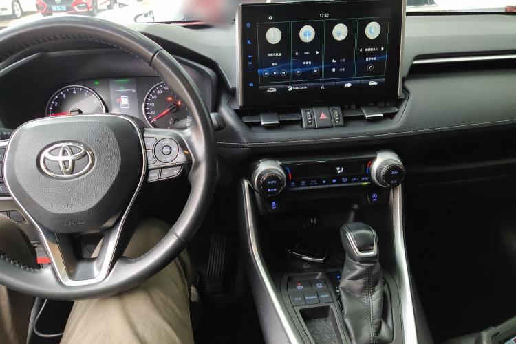 Used Toyota Wildlander 2021 2.0L CVT Two-Wheel Drive Luxury Edition