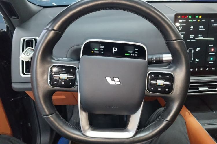 Used Li Auto L9 2022 Max model
