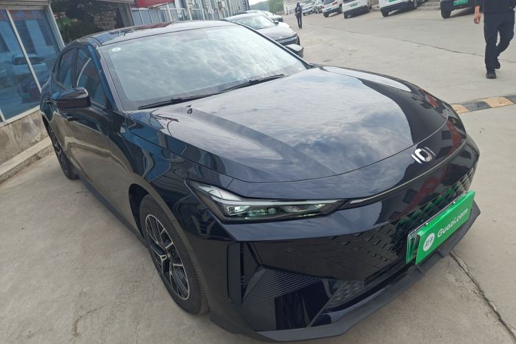 Used CHANGAN NEVO A06 2023 Base Model Front Right 45 Deg