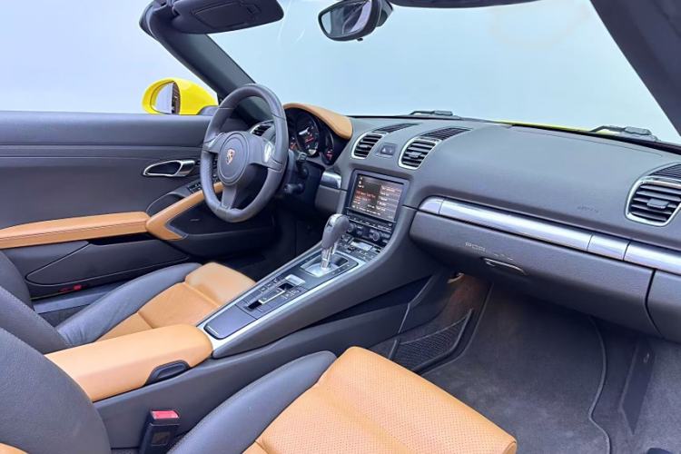 Used Porsche Boxster 2013 Boxster 2.7L
