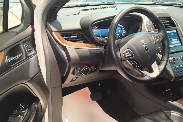 Used Lincoln MKC 2016 2.0T Four-Wheel Drive Prestige Edition

