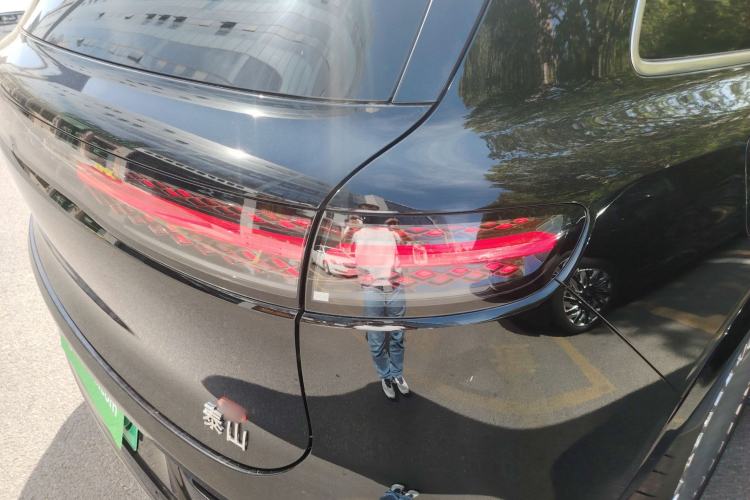 Used VOYAH Titan 2026 Model Max+ Exterior 3