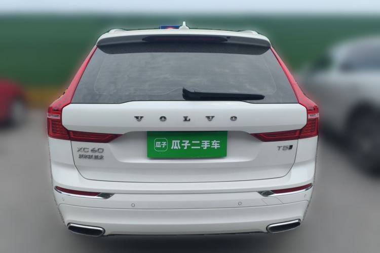Used Volvo XC60 2021 T5 4x4 Smart Luxury Edition