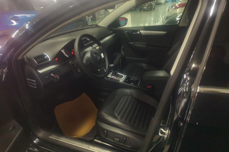 Used Volkswagen Magotan 2016 1.8TSI Smart Enjoyment Leading Model
