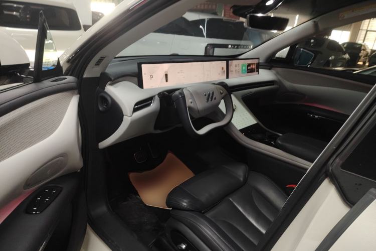 Used IM LS7 2023 90 kWh Elite Rear-Drive Version