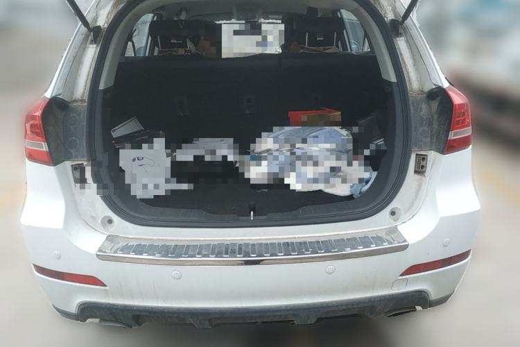 Used Haval H2 2016 Red Label 1.5T Manual Two-Wheel Drive Elite Model Trunk