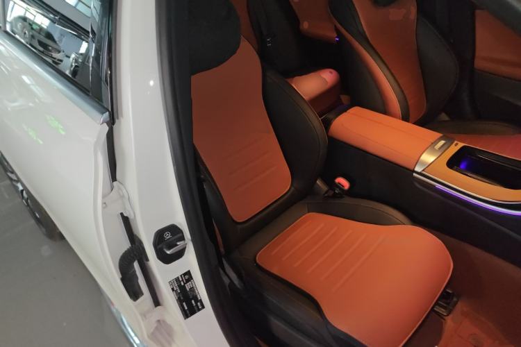 Used Mercedes-Benz C-Class 2025 Facelift C 260 L Sport Edition Right Front Seat