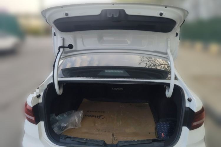 Used Volkswagen Lavida 2023 200TSI DSG Starry Full-Comfort Edition Trunk