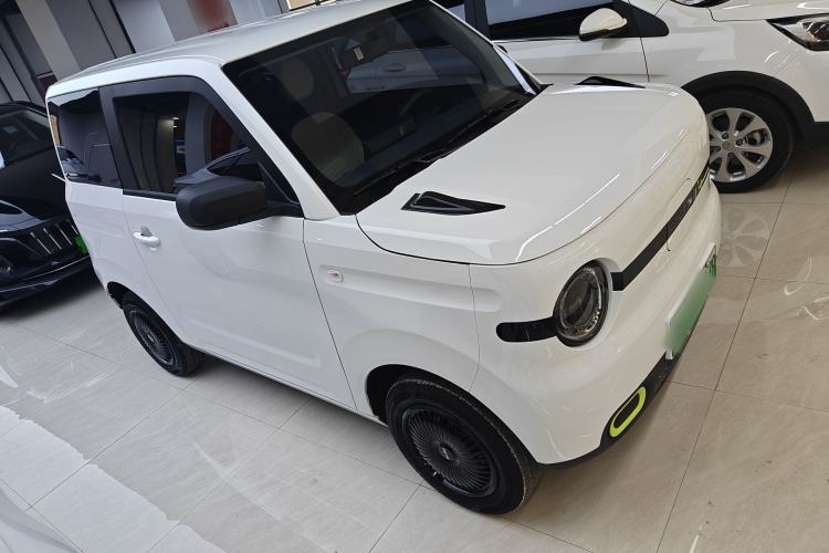 Used Geely Galaxy Panda 2025 210 km – Yuanqi Bear Front Right 45 Deg