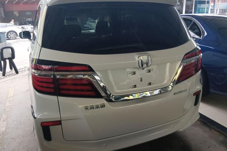 Used Honda Elysion 2016 2.4L Luxury Edition Rear