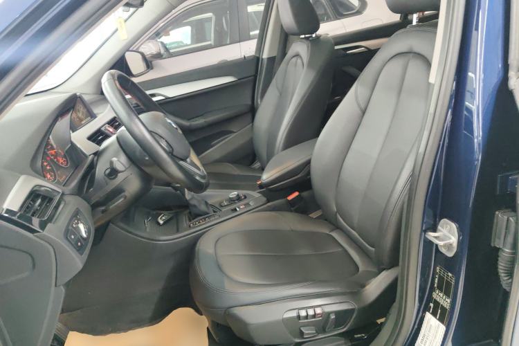 Used BMW X1 2016 sDrive18Li Premium Edition
