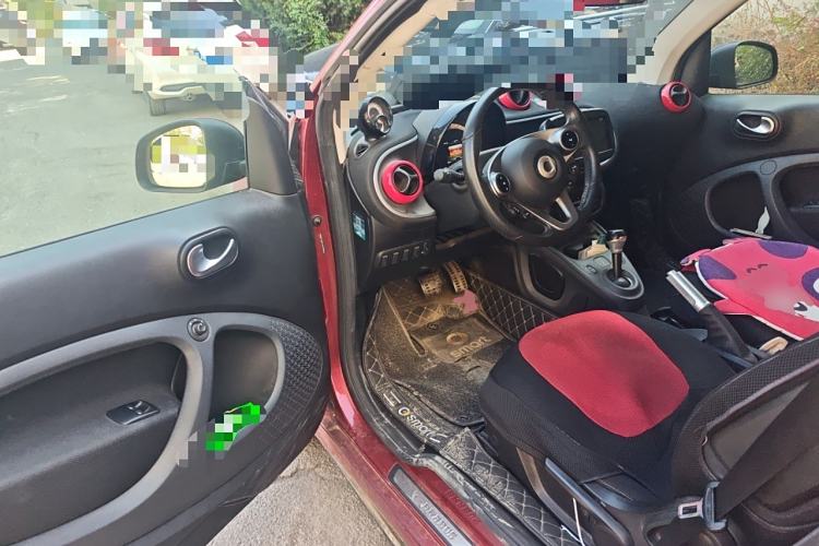 Used smart fortwo 2019 0.9T 66kW Red Instant Special Edition China VI