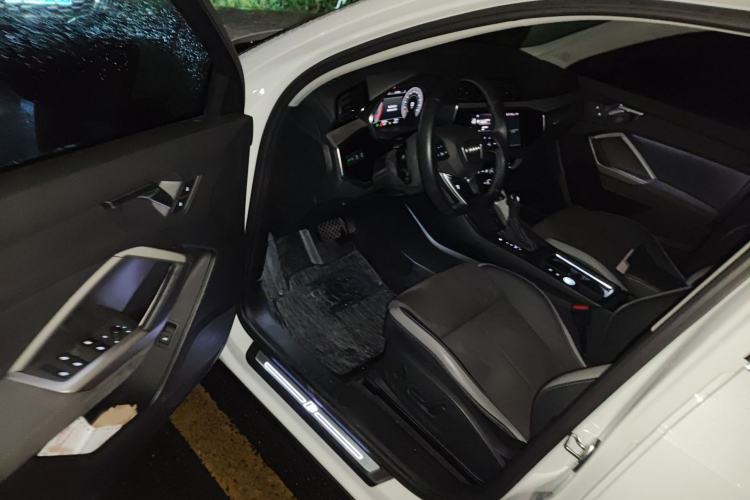 Used Audi Q3 2022 35 TFSI Fashion Dynamic Model