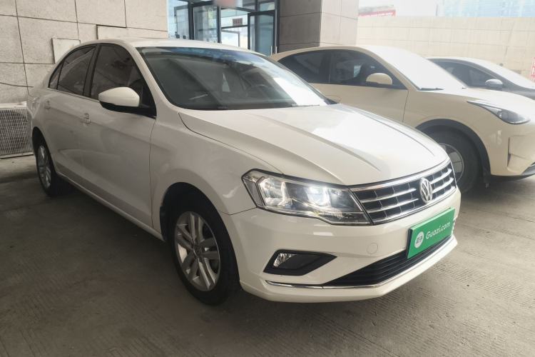 Used Volkswagen Jetta 2017 1.5L Manual Comfort Model
