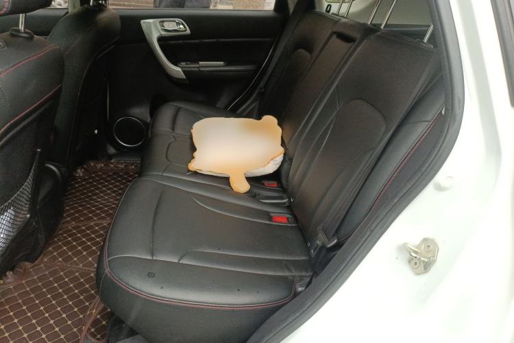 Used Haval H6 2016 Upgraded Model 1.5T Automatic Two-Wheel Drive Elite Version
