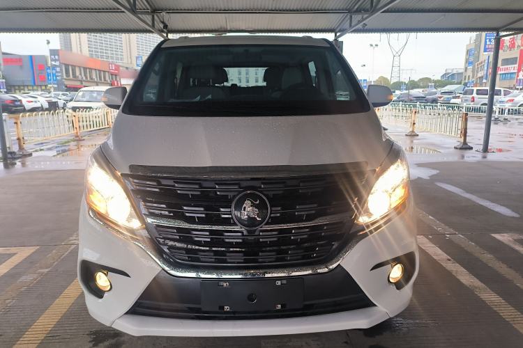 Used FORTHING Lingzhi PLUS 2024 1.5T Manual Luxury 7-Seater
