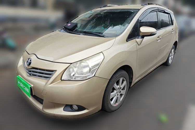 Used Toyota Verso 2014 Starlight 180E CVT Elite Edition