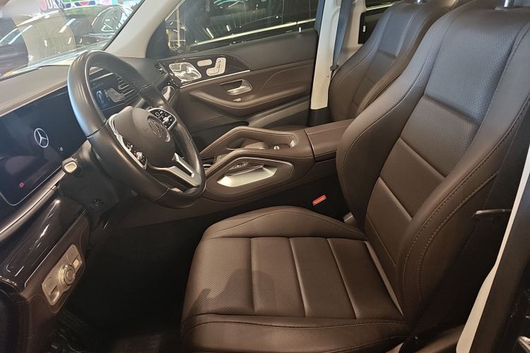 Used Mercedes-Benz GLS 2021 GLS 450 4MATIC Stylish Model Left Front Seat