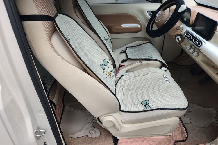 Used Wuling Hongguang MINIEV 2024 3rd Generation 215km Advanced Version
