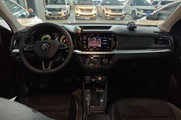 Used Skoda Kamiq 2018 1.5L Automatic Comfort Edition China V Standard Center Console