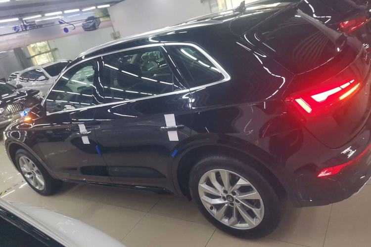 Used Audi Q5L 2022 40T Luxury Dynamic Model
