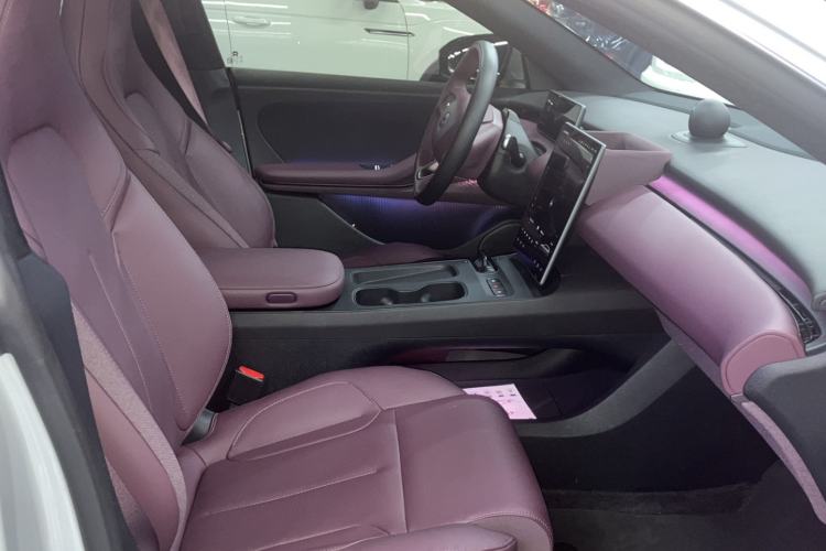 Used Nio ET5T 2024 75kWh Touring Right Front Seat