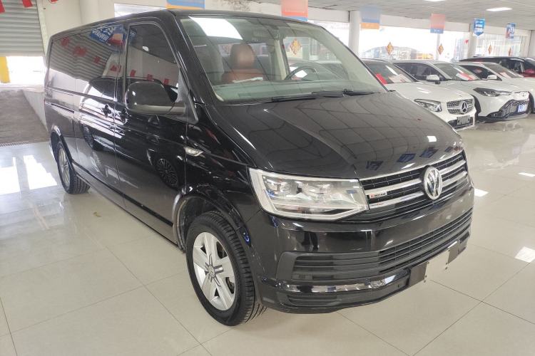 Used Volkswagen Caravelle 2018 2.0 TSI 4x4 Comfort Edition 7 Seats Front Right 45 Deg
