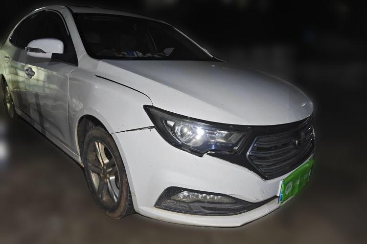 Used Bestune B30 2016 1.6L Manual Premium Edition Front Right 45 Deg