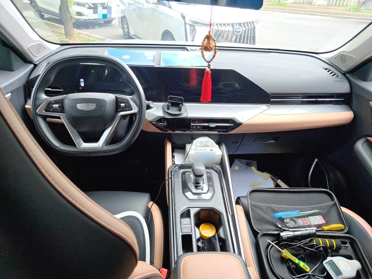 Geely Auto Haoyue PRO 2024 1.5T DCT Zongheng+ — снимка 18