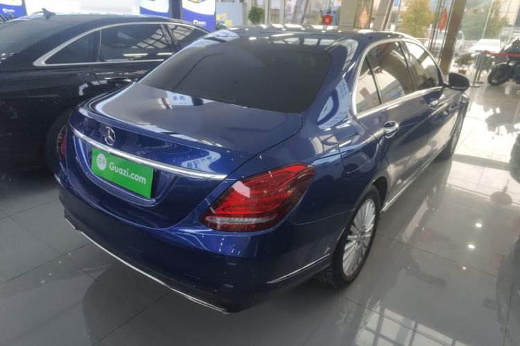 Used Mercedes-Benz C-Class 2015 Facelift C 180 L